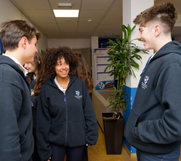 Choisir la bonne école IB à Rome : 5 critères essentiels